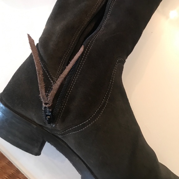 Navy Sueded Leather Boots - Picture 8 of 8